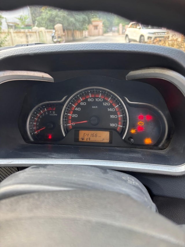 Second-hand 2016 Maruti Alto K10 VXI for sale in Agra-9