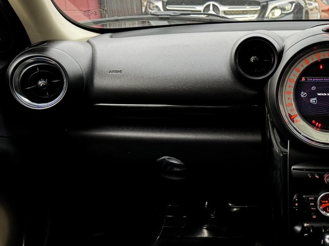 Second-hand 2014 Mini Cooper Countryman 2013-2015 D for sale in Jaipur-16