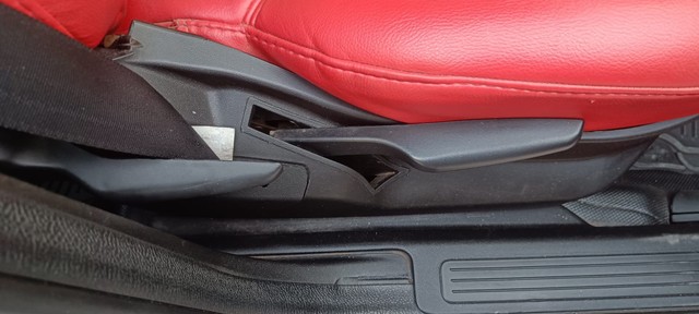 Second-hand 2014 Fiat Punto 1.3 Active for sale in Bangalore-11