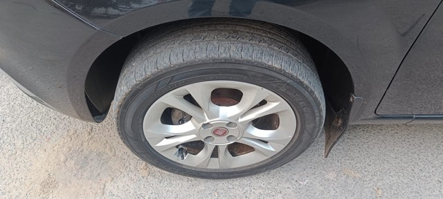 Second-hand 2014 Fiat Punto 1.3 Active for sale in Bangalore-9