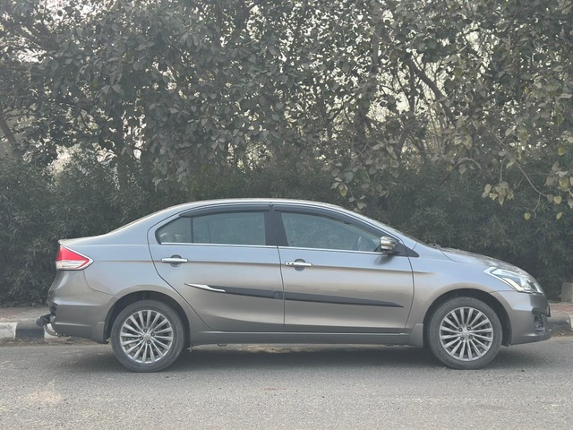 Second-hand 2017 Maruti Ciaz Alpha BSIV for sale in Ghaziabad-1