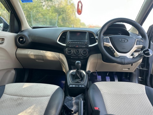 Second-hand 2019 Hyundai Santro Asta BSIV for sale in Ghaziabad-9