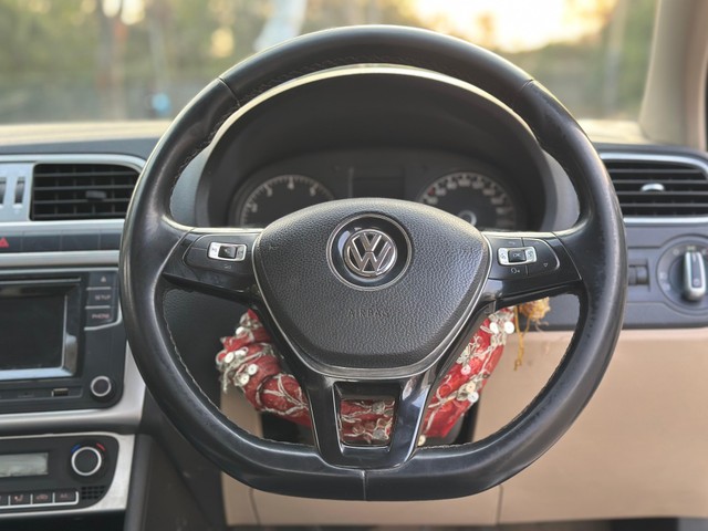 Second-hand 2016 Volkswagen Ameo 1.2 MPI Highline for sale in Ghaziabad-16