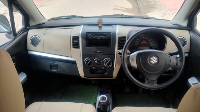 Second-hand 2018 Maruti Suzuki Wagon R LXI CNG for sale in Ghaziabad-10
