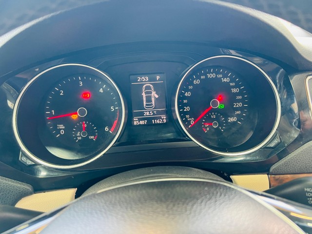 Second-hand 2015 Volkswagen Jetta 2.0L TDI Highline AT for sale in Nagpur-8