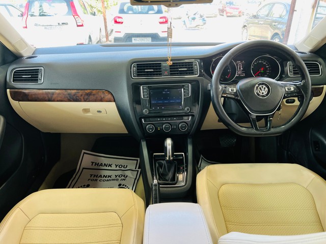 Second-hand 2015 Volkswagen Jetta 2.0L TDI Highline AT for sale in Nagpur-13