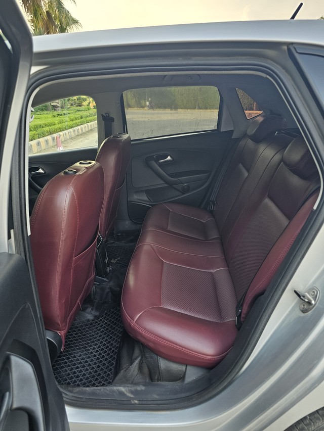 Second-hand 2019 Volkswagen Polo 1.0 MPI Highline Plus for sale in New Delhi-7