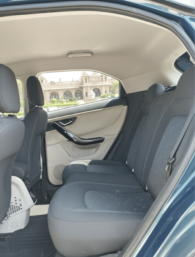 Second-hand 2021 Tata Nexon EV XZ Plus for sale in New Delhi-10