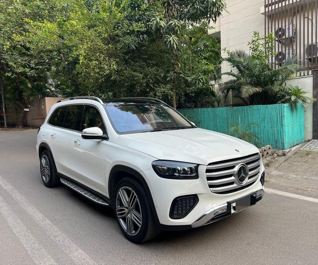 Mercedes-Benz GLS 450 4matic Second-hand 2025 Mercedes-Benz GLS 450 4matic for sale in New Delhi