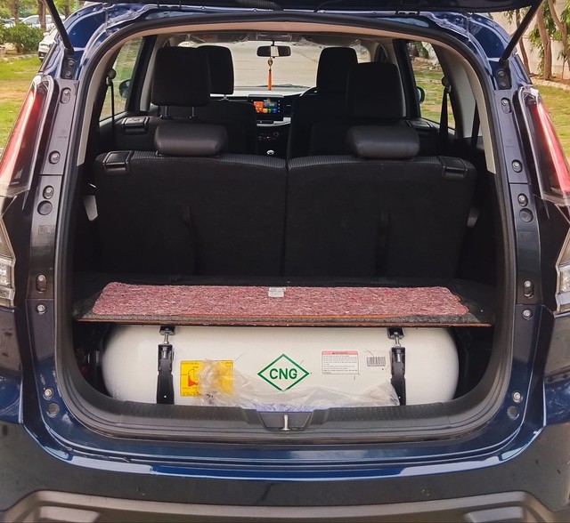 Second-hand 2024 Maruti XL6 Zeta CNG for sale in New Delhi-11