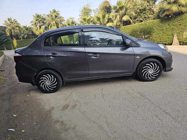 Second-hand 2018 Honda Amaze S Option i-VTEC for sale in New Delhi-1