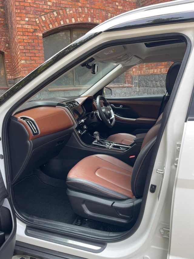 Second-hand 2023 Hyundai Alcazar Signature (O) Turbo DCT for sale in New Delhi-10