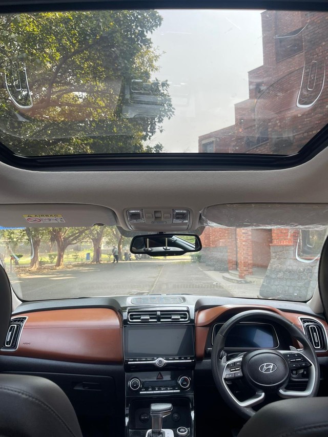 Second-hand 2023 Hyundai Alcazar Signature (O) Turbo DCT for sale in New Delhi-13