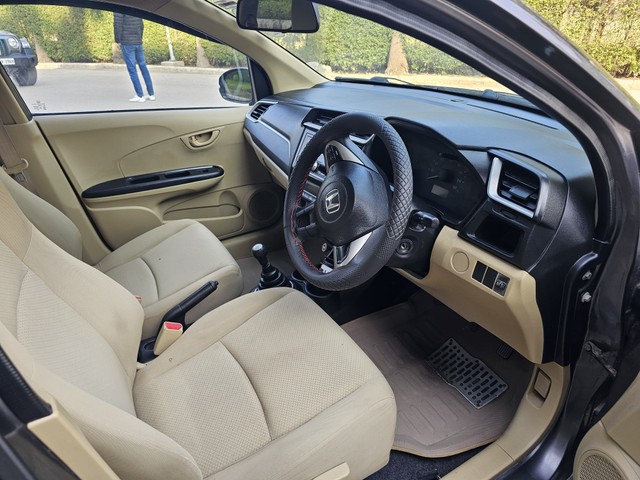 Second-hand 2018 Honda Amaze S Option i-VTEC for sale in New Delhi-5