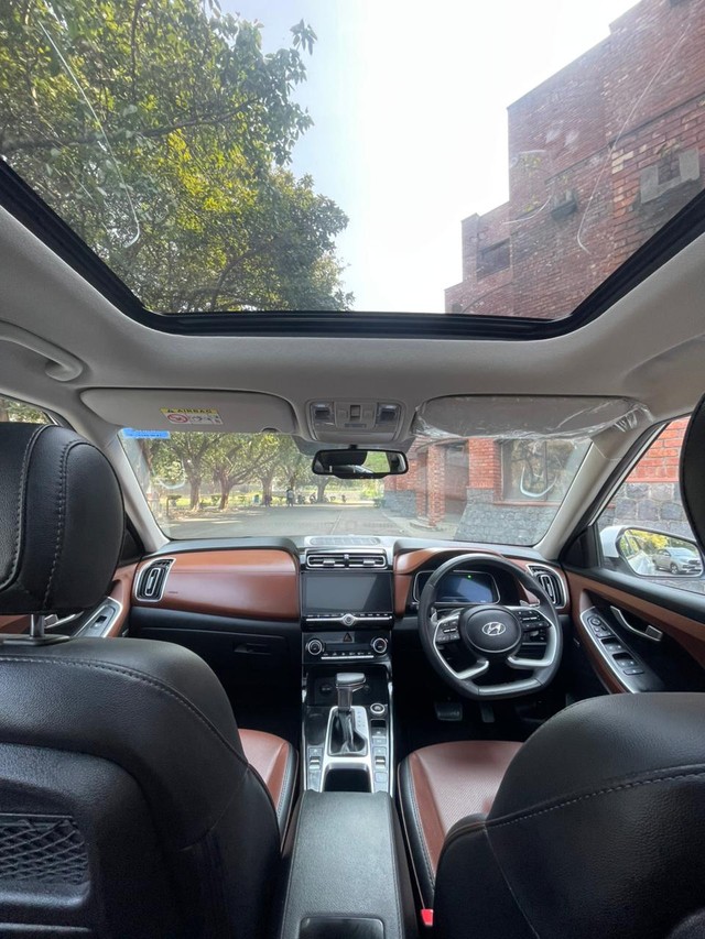 Second-hand 2023 Hyundai Alcazar Signature (O) Turbo DCT for sale in New Delhi-12