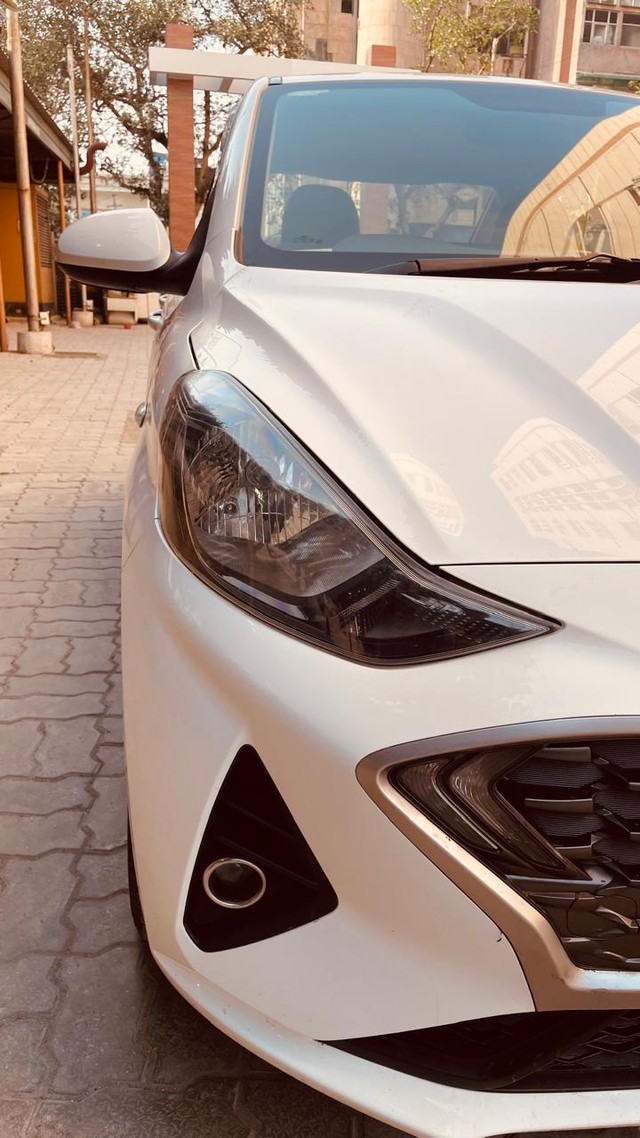 Second-hand 2021 Hyundai Aura S CNG for sale in New Delhi-5