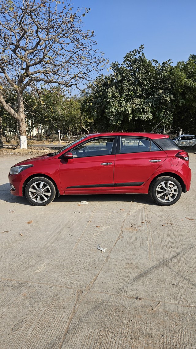 Second-hand 2015 Hyundai i20 1.2 Anniversary Edition for sale in Faridabad-18