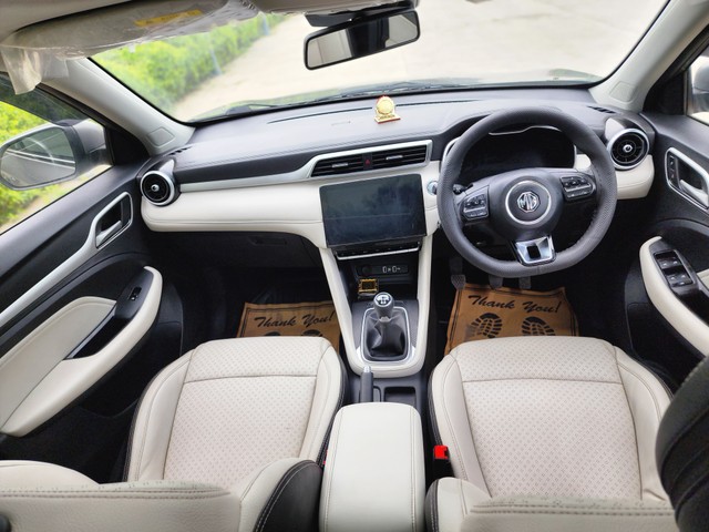 Second-hand 2023 MG Astor Smart MT for sale in Faridabad-3