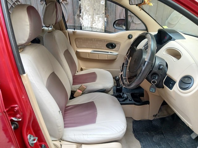 Second-hand 2011 Chevrolet Spark 1.0 LT for sale in Kolkata-17