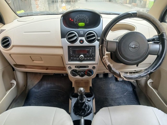 Second-hand 2011 Chevrolet Spark 1.0 LT for sale in Kolkata-14