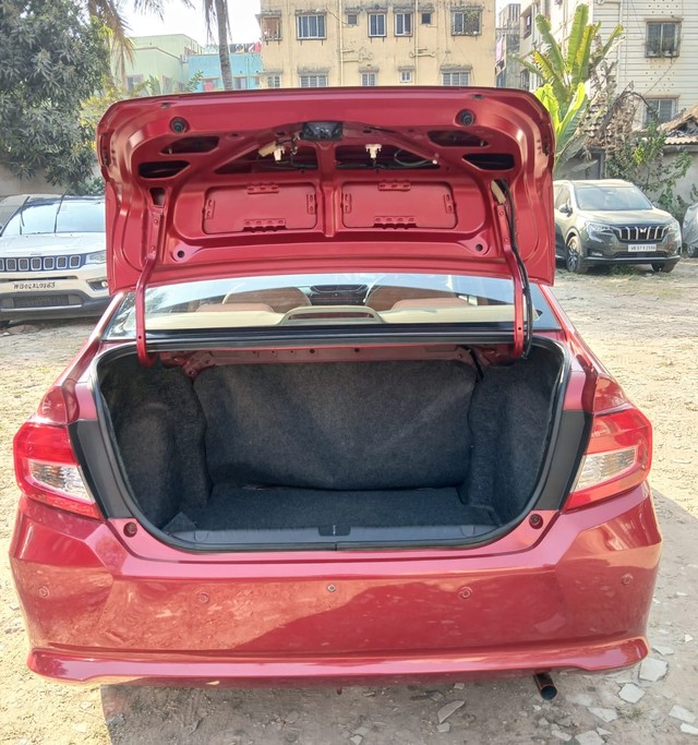 Second-hand 2018 Honda Amaze V CVT Petrol BSIV for sale in Kolkata-27