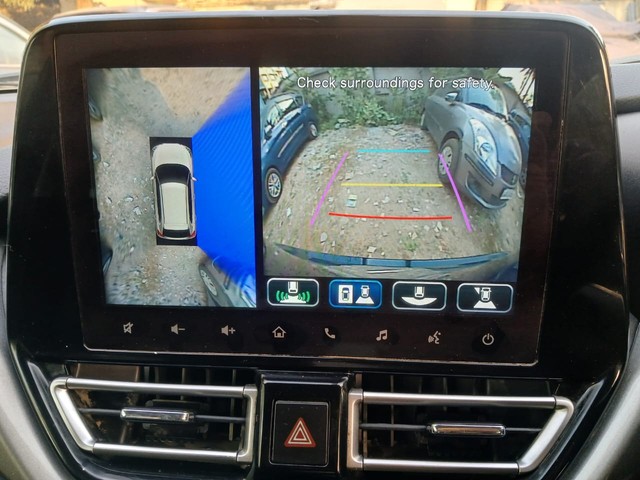 Second-hand 2022 Maruti Suzuki Baleno Alpha CVT for sale in Kolkata-12