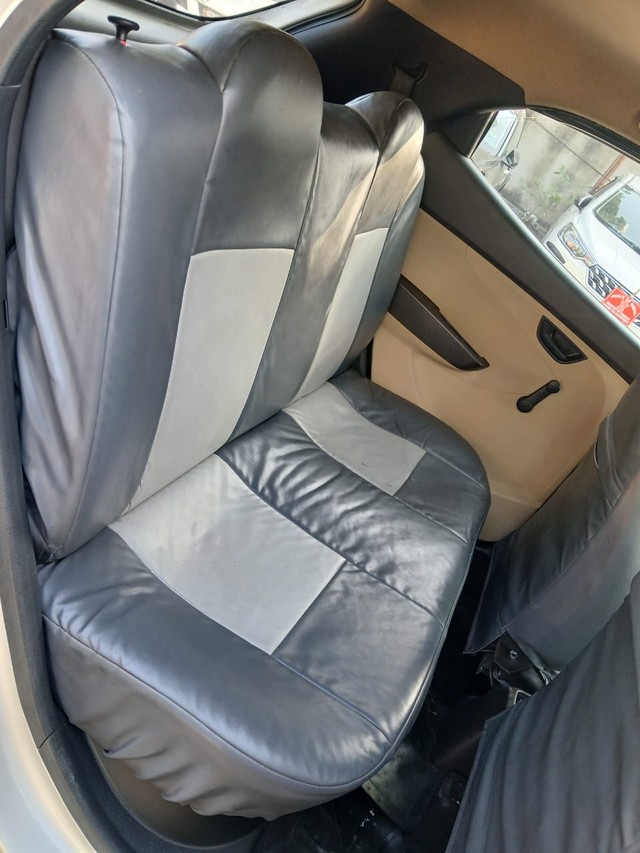 Second-hand 2012 Hyundai EON Era Plus for sale in Kolkata-12