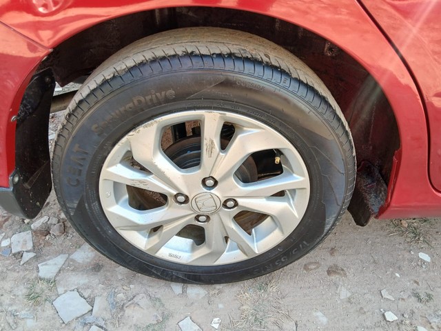 Second-hand 2018 Honda Amaze V CVT Petrol BSIV for sale in Kolkata-24