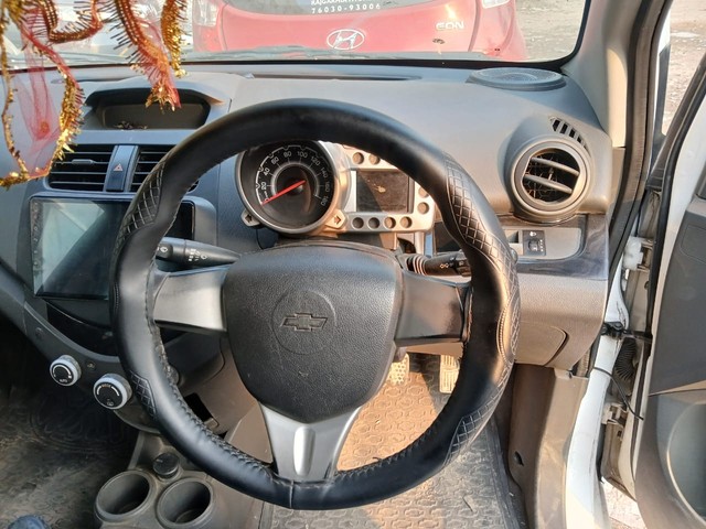 Chevrolet Beat LT Second-hand 2011 Chevrolet Beat LT for sale in Kolkata-14