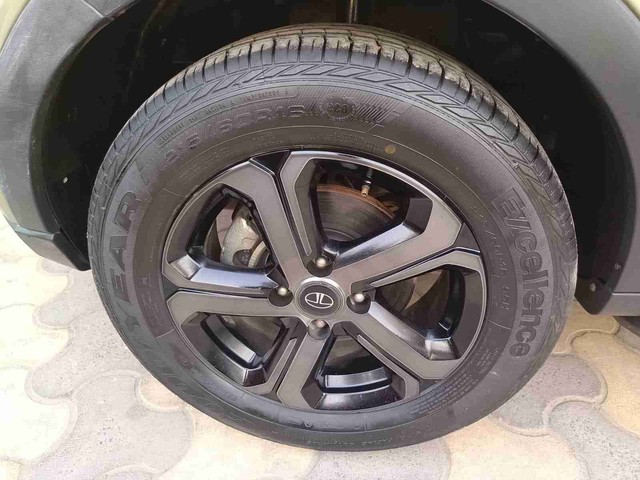 Second-hand 2022 Tata Nexon XZA Plus Kaziranga Edition AMT for sale in Faridabad-6