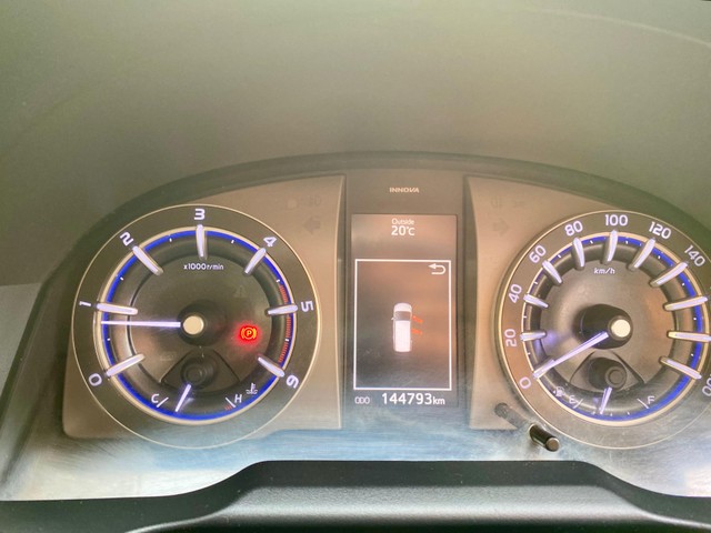 Toyota Innova Crysta 2.4 VX MT 8S BSIV Second-hand 2018 Toyota Innova Crysta 2.4 VX MT 8S BSIV for sale in New Delhi-10