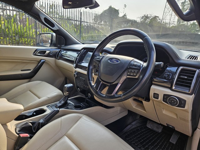 Second-hand 2019 Ford Endeavour 2.2 Titanium AT 4X2 for sale in Mumbai-12