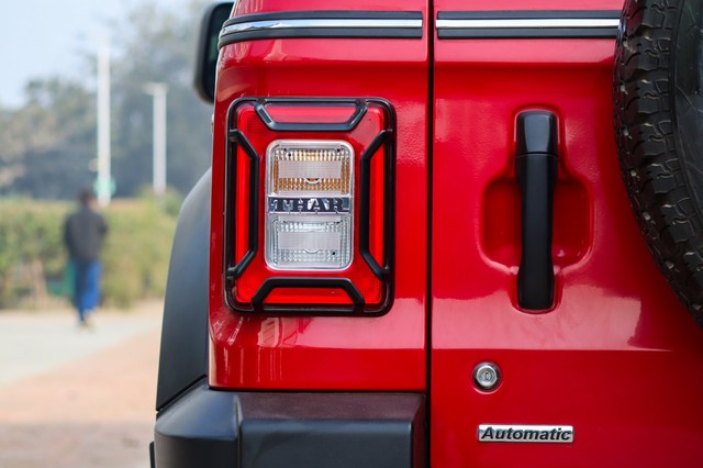 Second-hand 2022 Mahindra Thar LX 4WD Hard Top AT BSVI for sale in New Delhi-5