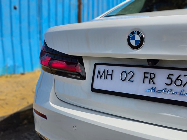 Second-hand 2022 BMW 5 Series 520d Luxury Line for sale in Mumbai-8