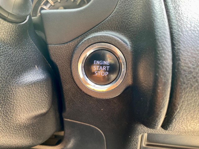 Second-hand 2018 Toyota Innova Crysta 2.4 VX MT 8S BSIV for sale in New Delhi-12