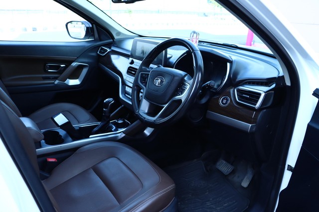 Second-hand 2022 Tata Harrier XZA Plus AT BSVI for sale in Ajmer-4