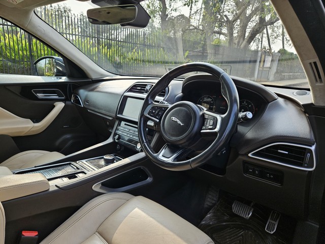 Second-hand 2019 Jaguar F-Pace Prestige 2.0 AWD for sale in Mumbai-26