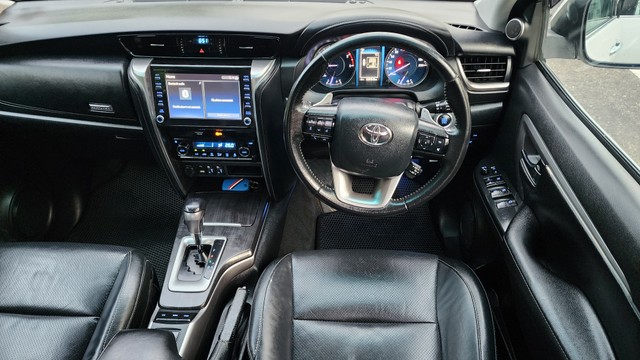 Second-hand 2021 Toyota Fortuner 4X2 Diesel BSVI for sale in Ludhiana-14