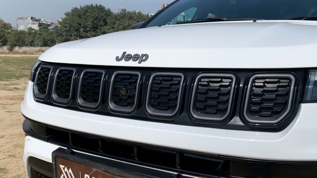 Second-hand 2024 Jeep Compass 2.0 Model S Opt 4x4 AT for sale in New Delhi-25