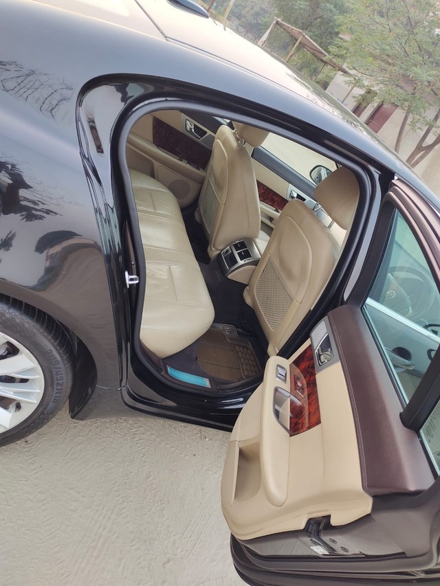 Second-hand 2013 Jaguar XF 3.0 Litre S Premium Luxury for sale in Ludhiana-5