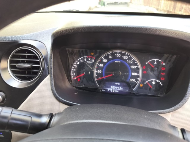 Hyundai Grand i10 Sportz Second-hand 2017 Hyundai Grand i10 Sportz for sale in Thane-9