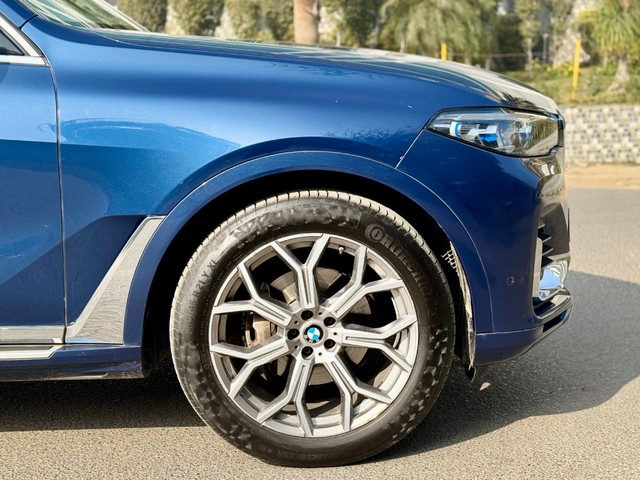Second-hand 2021 BMW X7 xDrive30d DPE Signature for sale in New Delhi-19