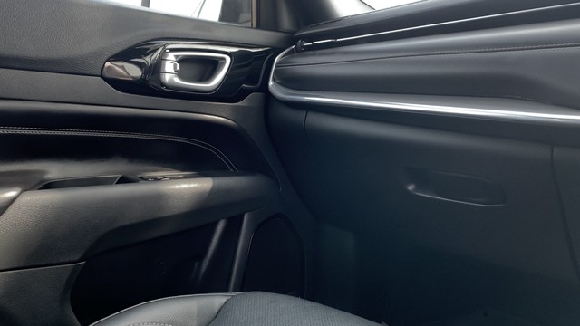 Second-hand 2024 Jeep Compass 2.0 Model S Opt 4x4 AT for sale in New Delhi-8