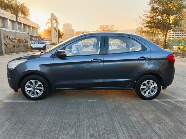 Second-hand 2017 Ford Aspire 1.2 Ti-VCT Ambiente for sale in Thane-3