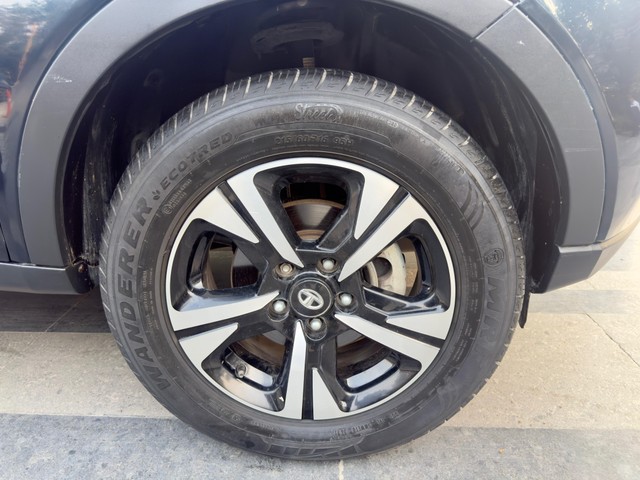 Second-hand 2022 Tata Nexon EV XZ Plus LUX for sale in New Delhi-15