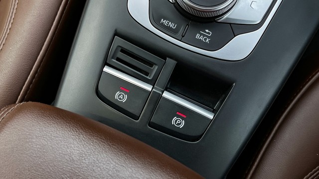 Second-hand 2019 Audi A3 35 TFSI Premium for sale in New Delhi-21