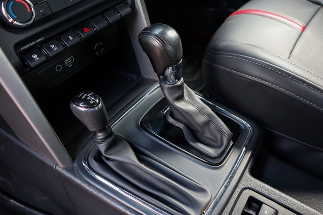 Second-hand 2022 Mahindra Thar LX 4WD Hard Top AT BSVI for sale in New Delhi-13