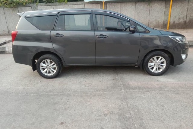 Second-hand 2020 Toyota Innova Crysta 2.4 GX 7 STR AT for sale in New Delhi-1