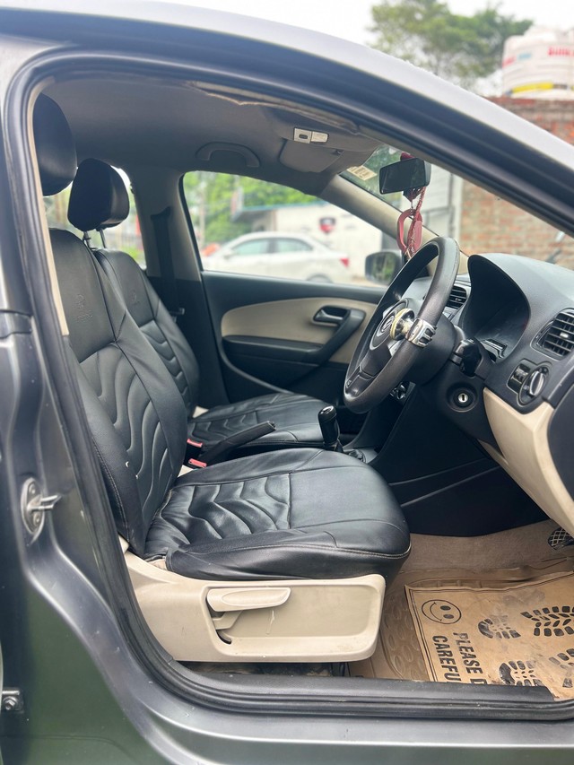 Second-hand 2012 Volkswagen Polo IPL II 1.2 Diesel Highline for sale in Lucknow-10