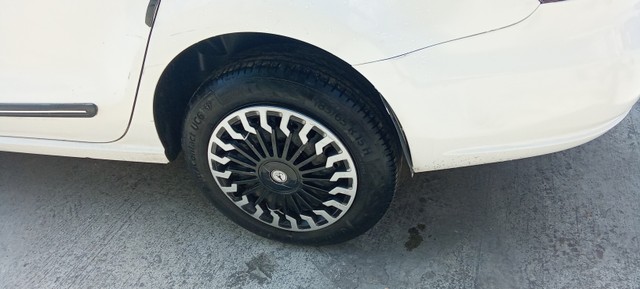 Second-hand 2014 Volkswagen Vento Petrol Breeze for sale in Noida-3